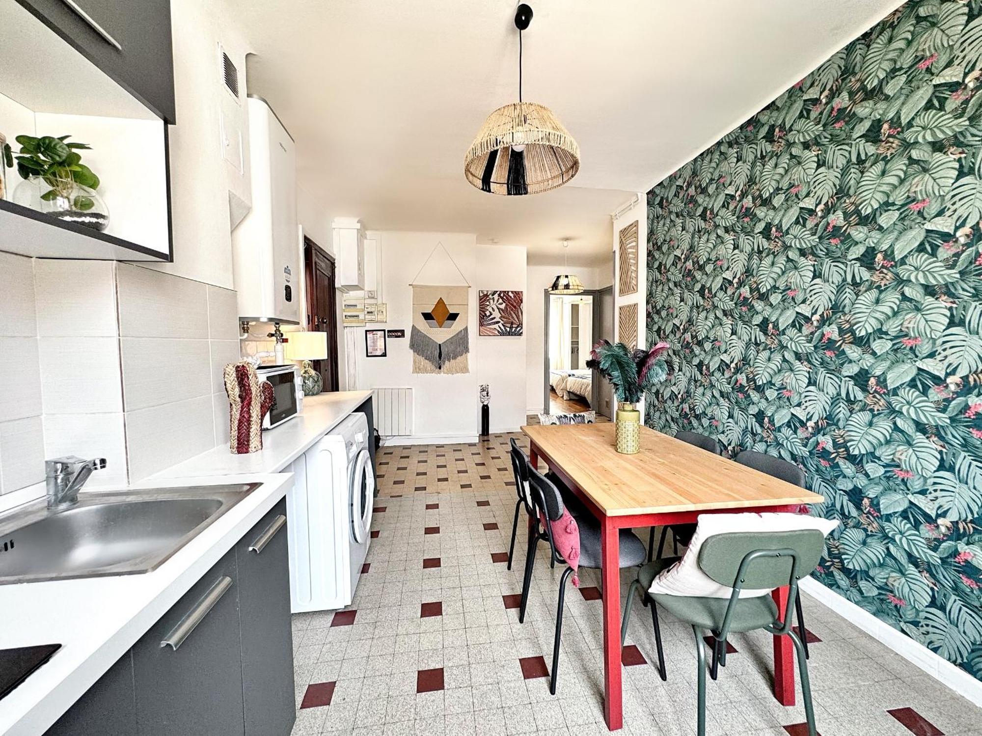 Suite Dounia Lyon Exterior photo